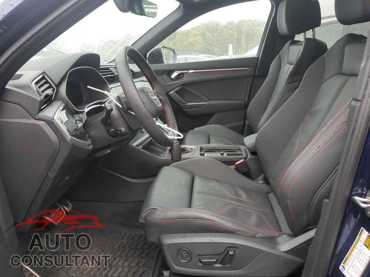 AUDI Q3 2025 - WA1EECF36S1041363