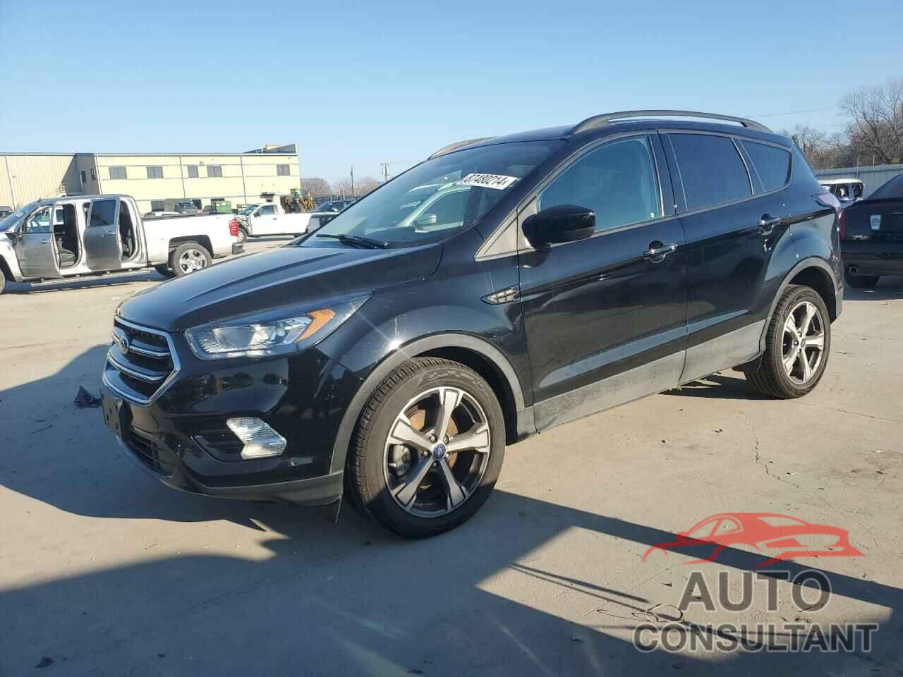 FORD ESCAPE 2018 - 1FMCU0GD0JUD43519