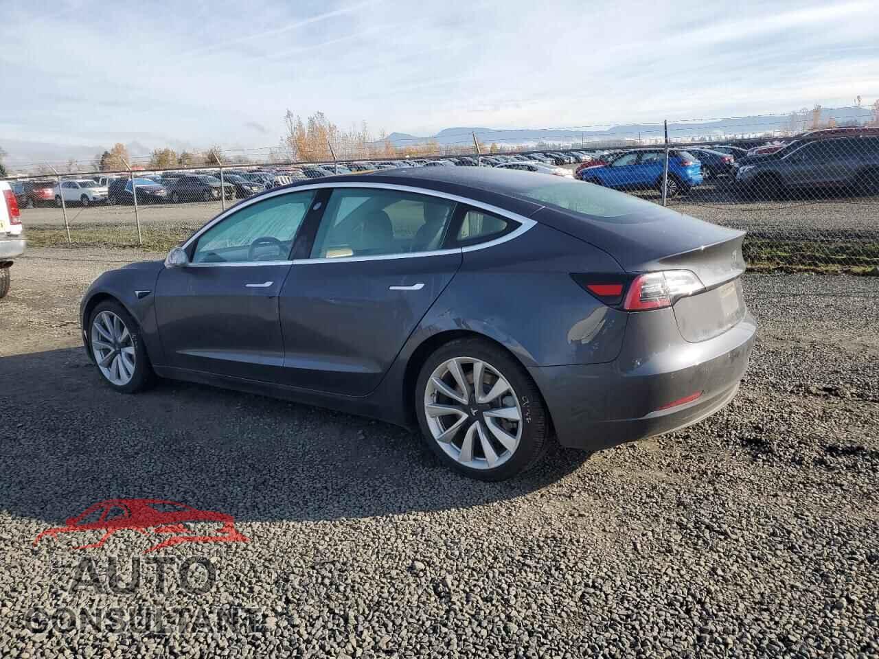 TESLA MODEL 3 2018 - 5YJ3E1EB1JF087148