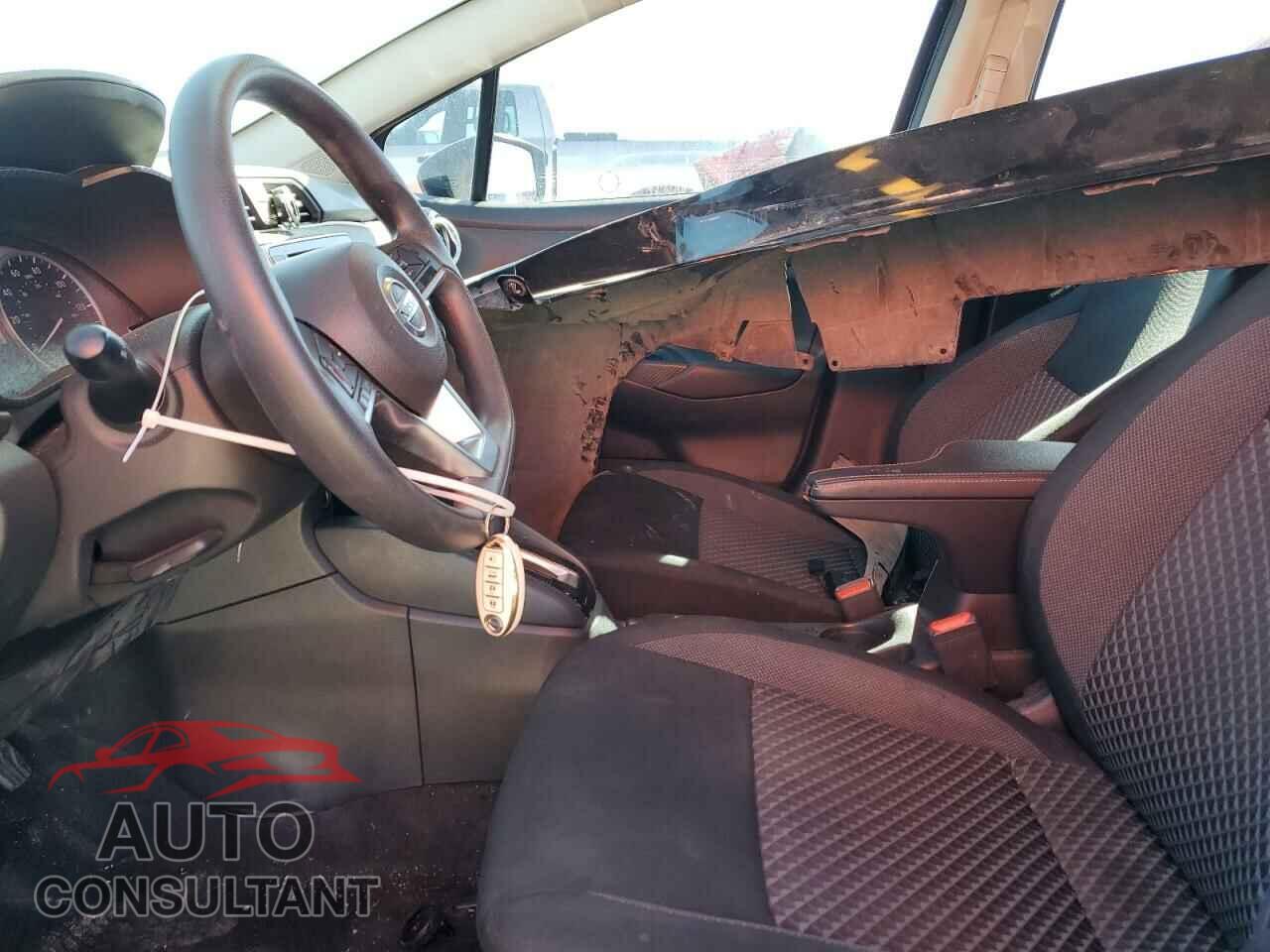 NISSAN VERSA 2020 - 3N1CN8DV3LL846572