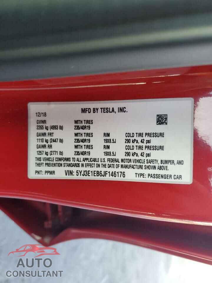 TESLA MODEL 3 2018 - 5YJ3E1EB6JF146176