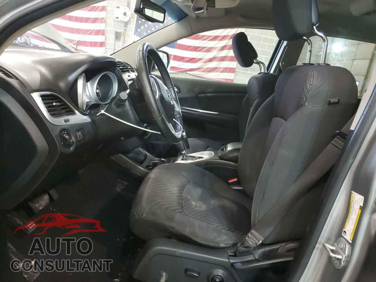 DODGE JOURNEY 2015 - 3C4PDCBB9FT694895