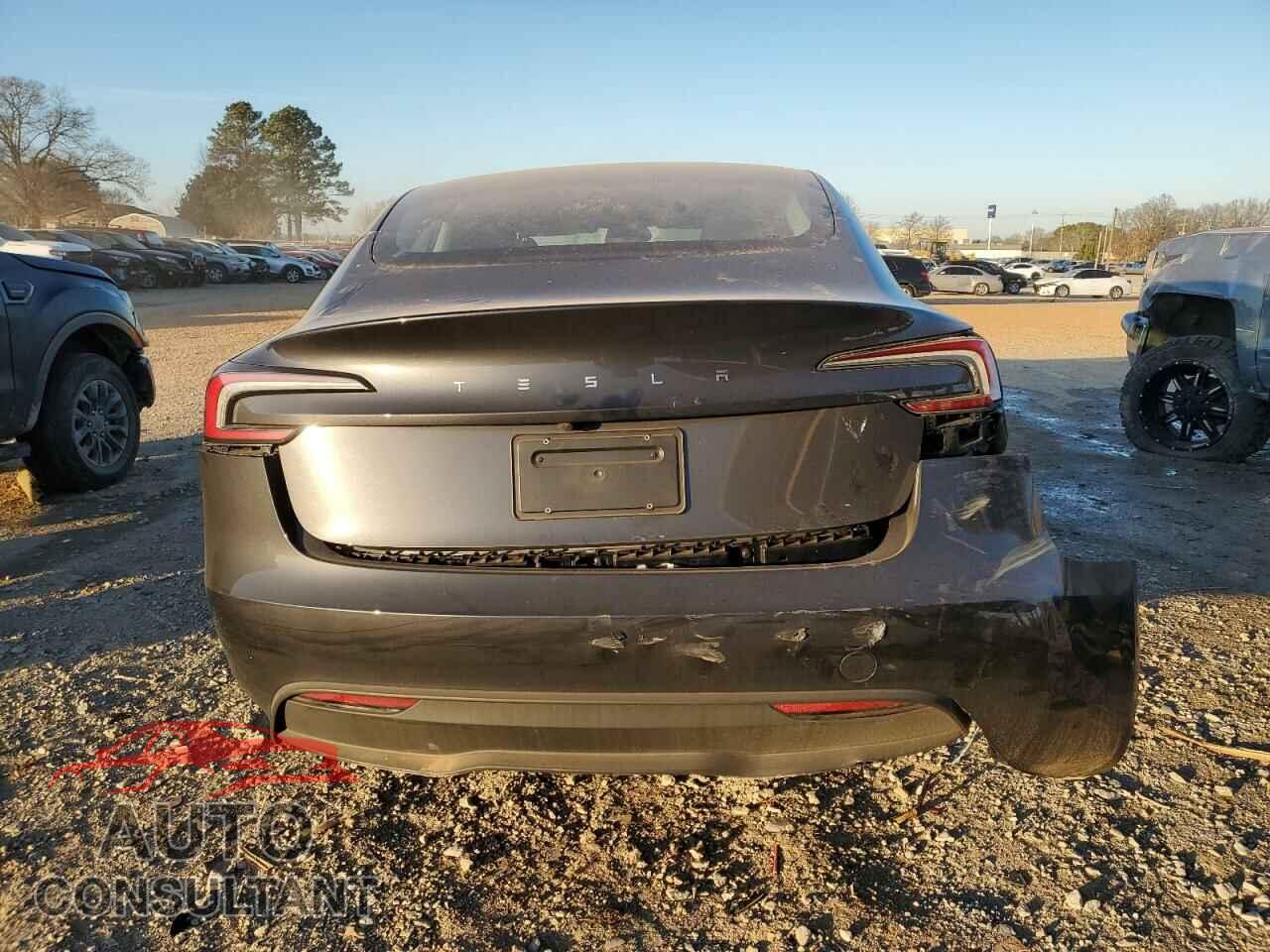 TESLA MODEL 3 2024 - 5YJ3E1EA1RF846593