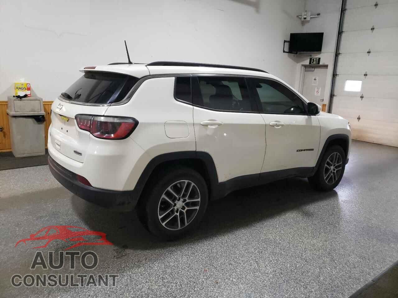 JEEP COMPASS 2017 - 3C4NJDBB4HT624245