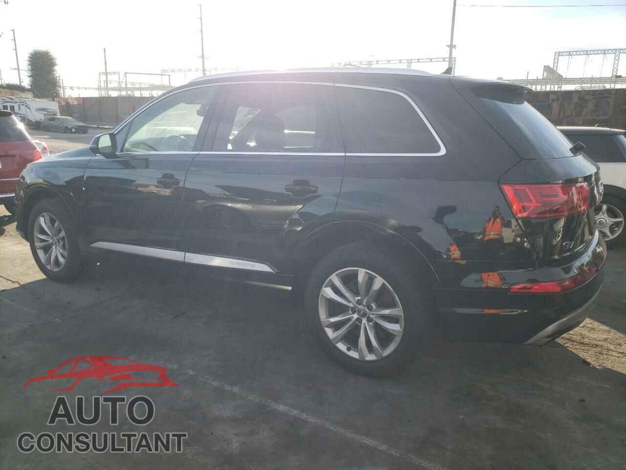 AUDI Q7 2018 - WA1LAAF76JD022934