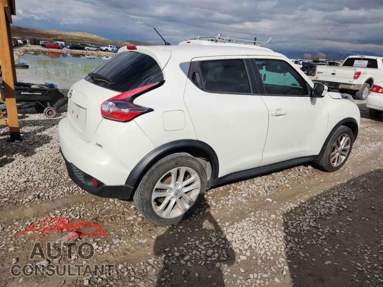 NISSAN JUKE 2015 - JN8AF5MV7FT553701