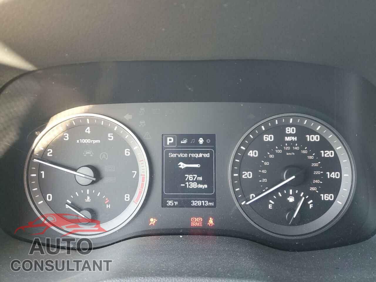 HYUNDAI TUCSON 2017 - KM8J3CA28HU548230
