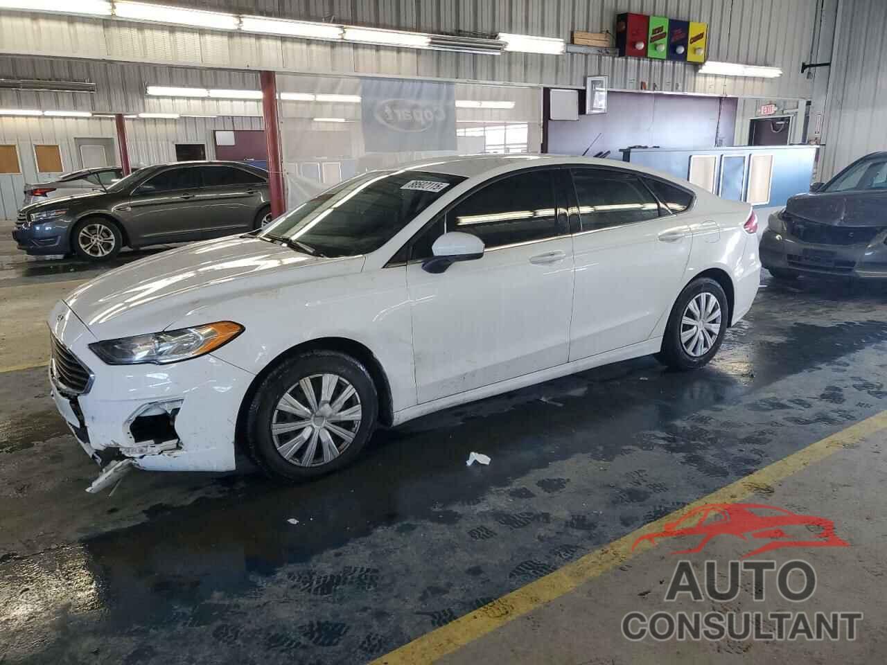 FORD FUSION 2019 - 3FA6P0G73KR126919