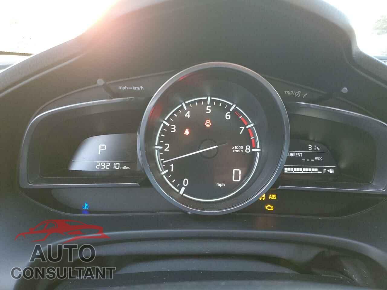 MAZDA 3 2017 - 3MZBN1M35HM136280