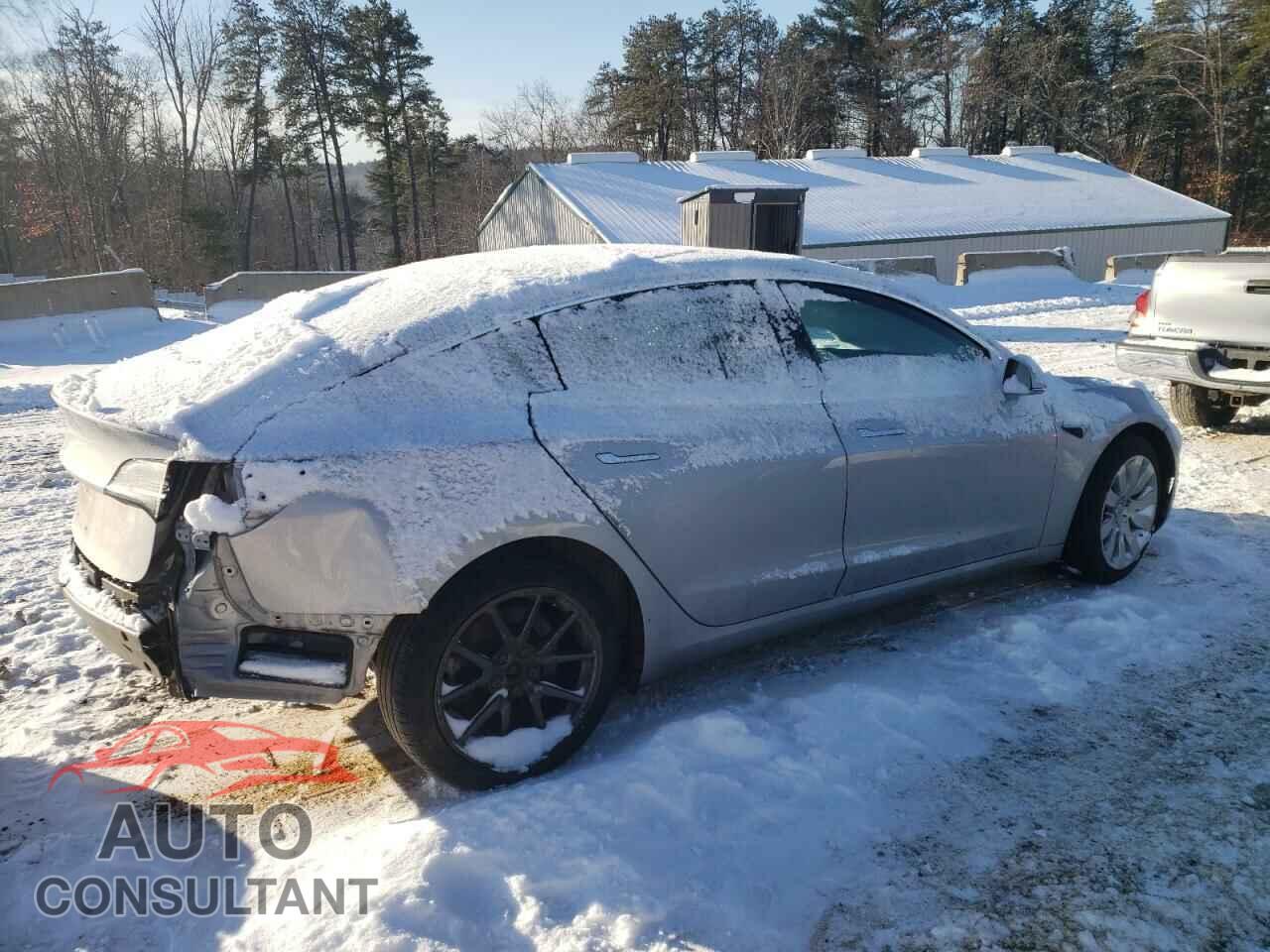 TESLA MODEL 3 2018 - 5YJ3E1EB2JF085795
