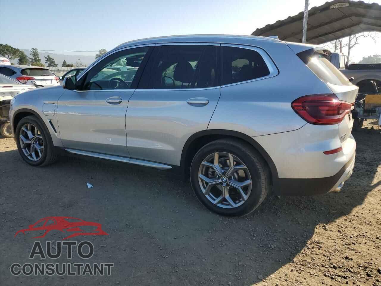 BMW X3 2020 - 5UXTS1C09L9D35123