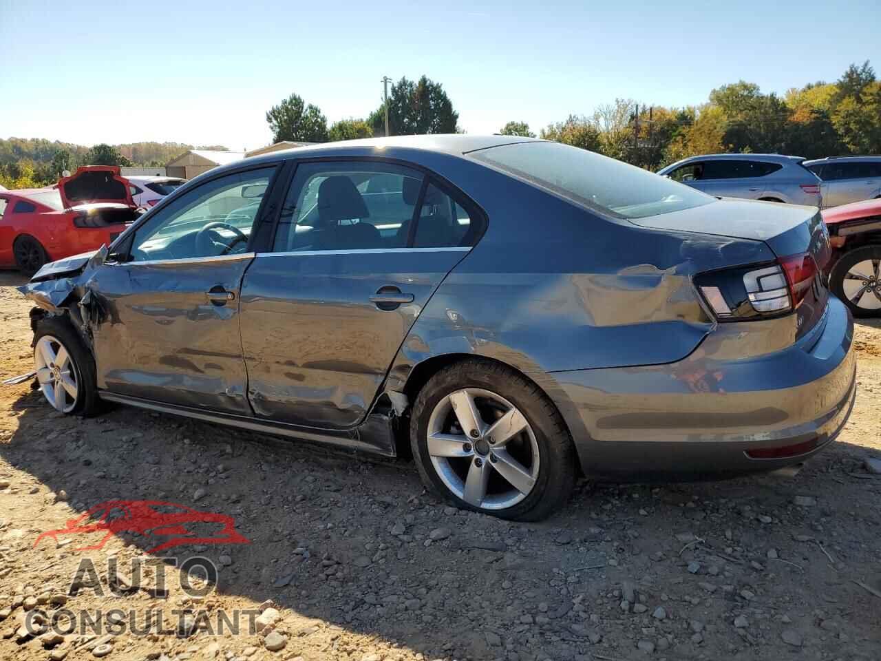 VOLKSWAGEN JETTA 2017 - 3VW2B7AJXHM352155