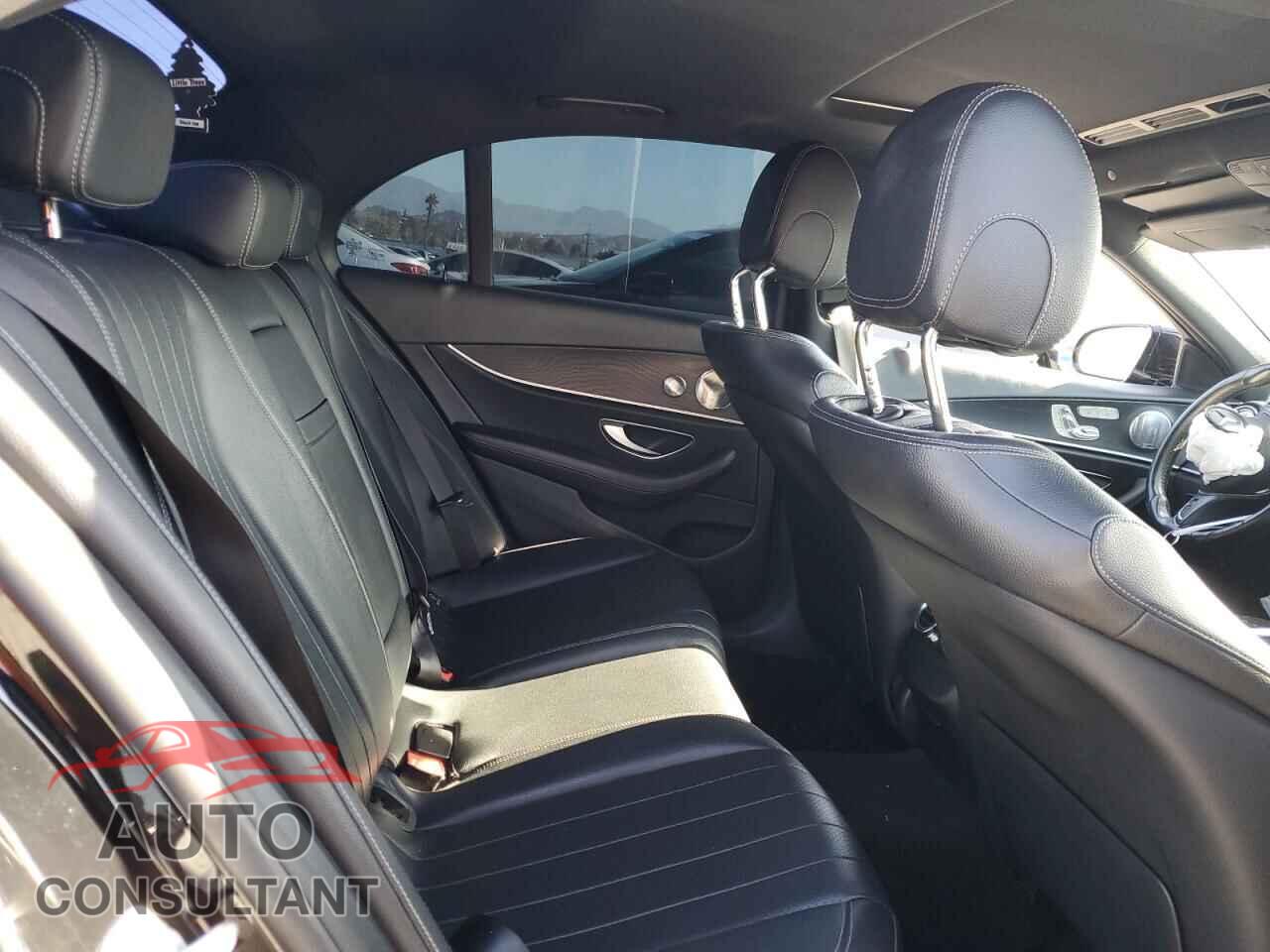 MERCEDES-BENZ E-CLASS 2017 - WDDZF4JB8HA014835