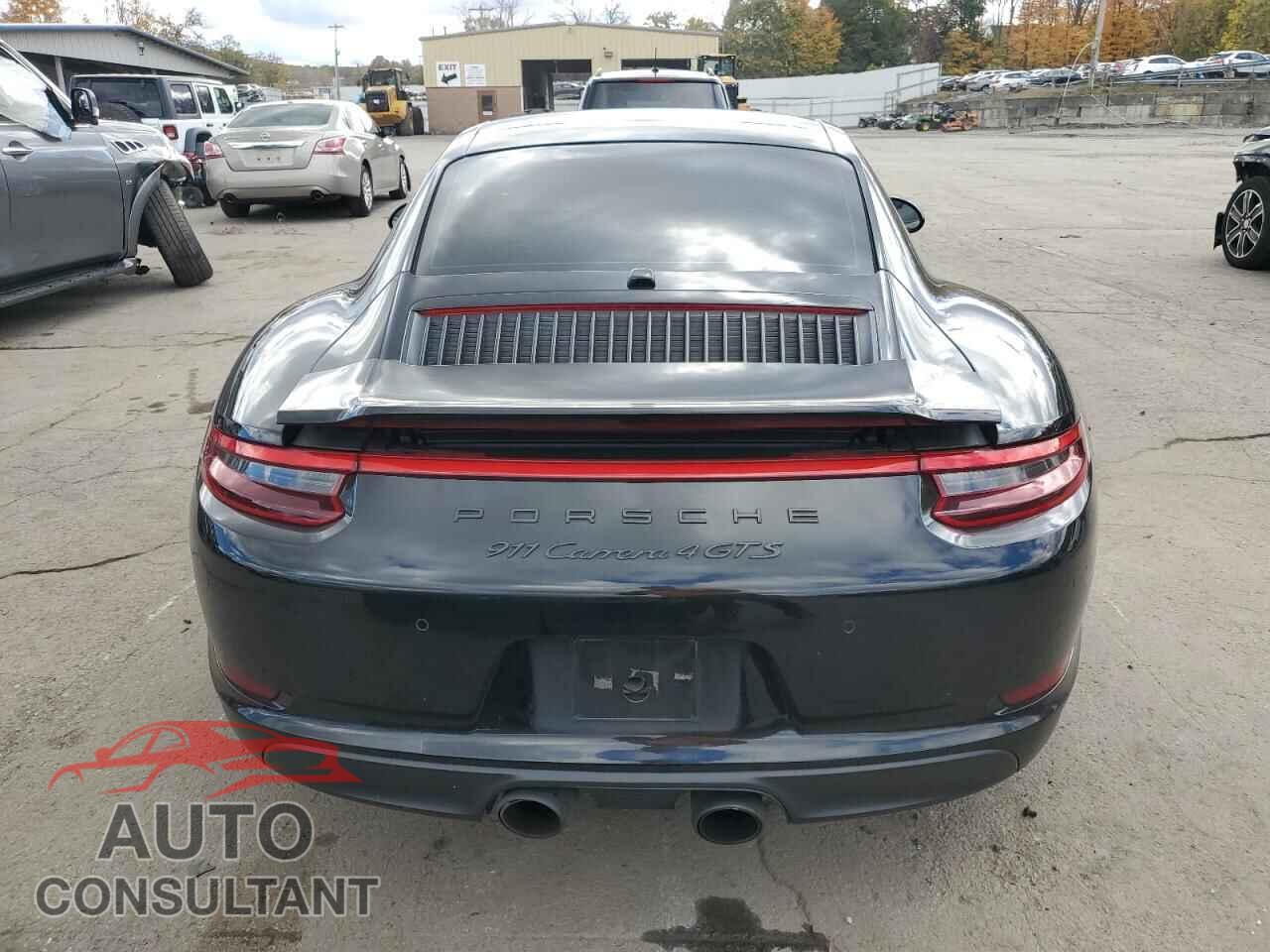 PORSCHE 911 2019 - WP0AB2A91KS115575