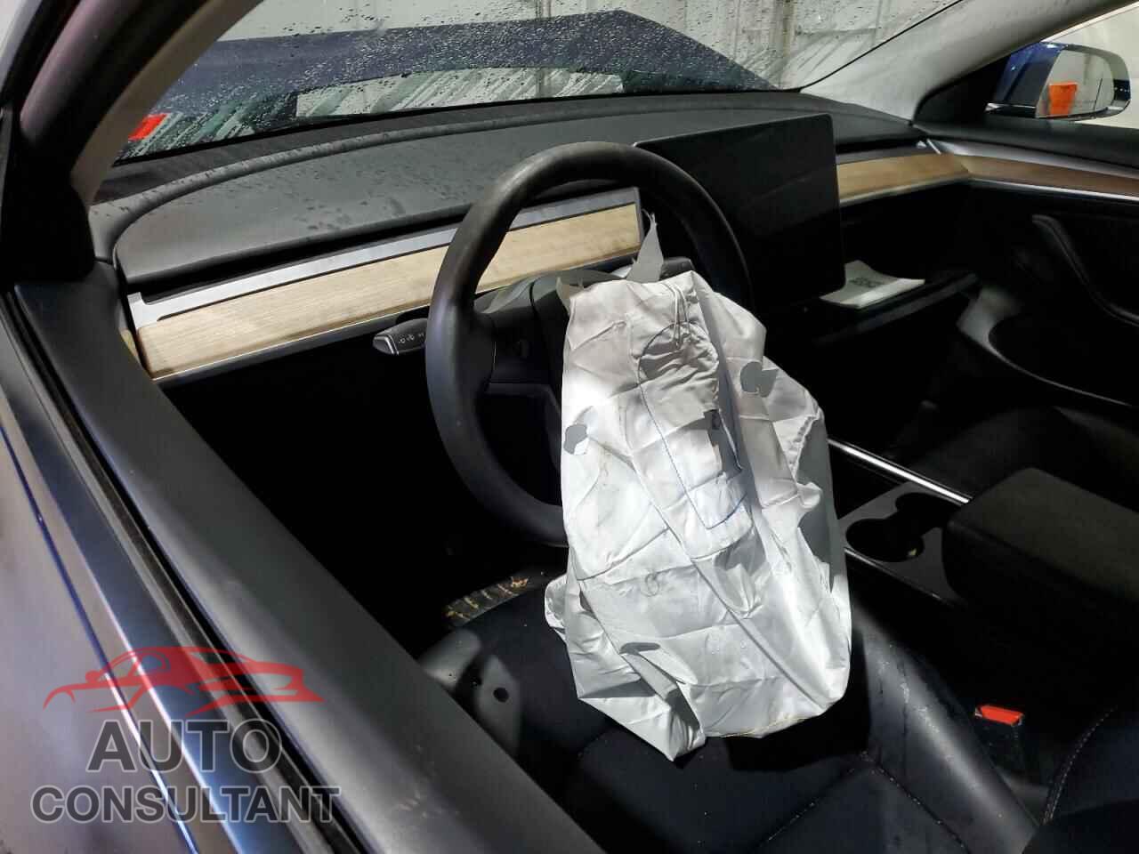 TESLA MODEL 3 2023 - 5YJ3E1EA5PF601924