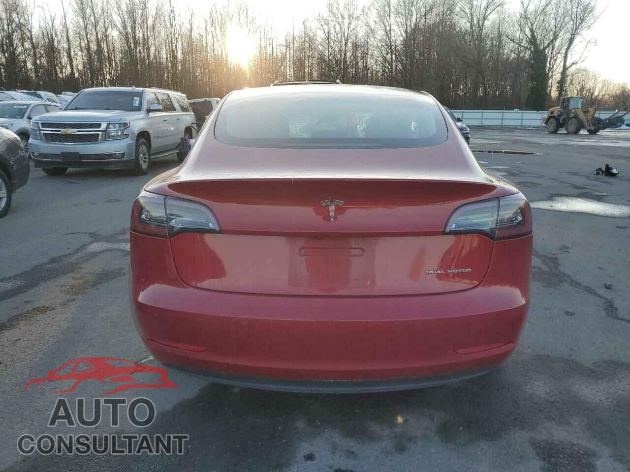 TESLA MODEL 3 2018 - 5YJ3E1EB8JF133476
