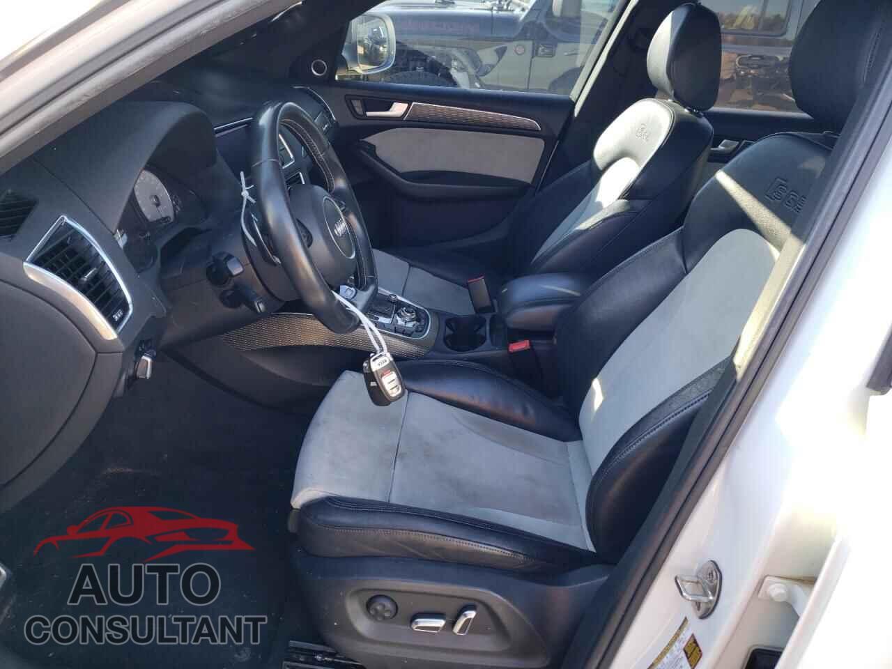 AUDI SQ5 2014 - WA1CGAFP3EA030205