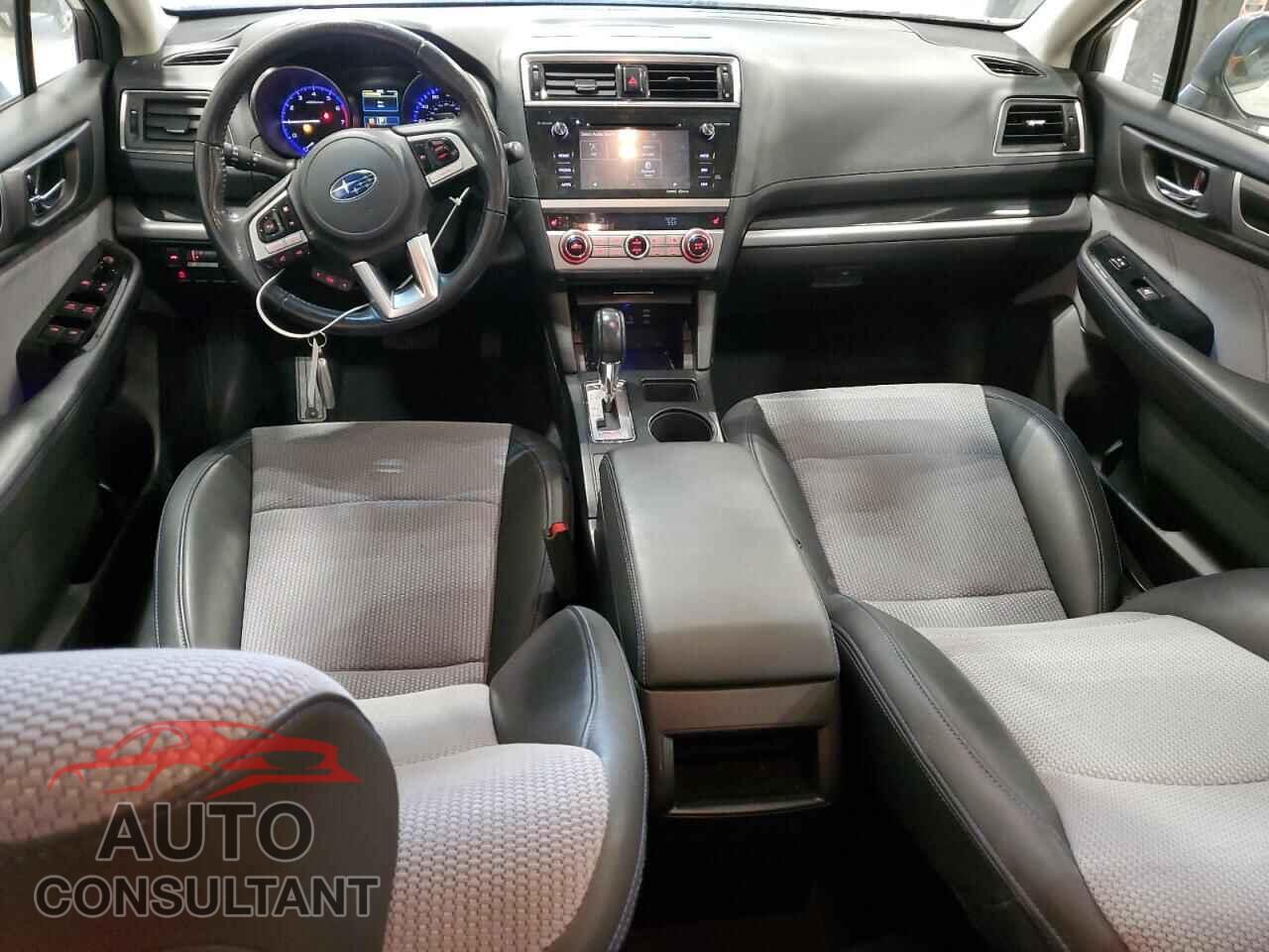 SUBARU LEGACY 2017 - 4S3BNAR66H3017242