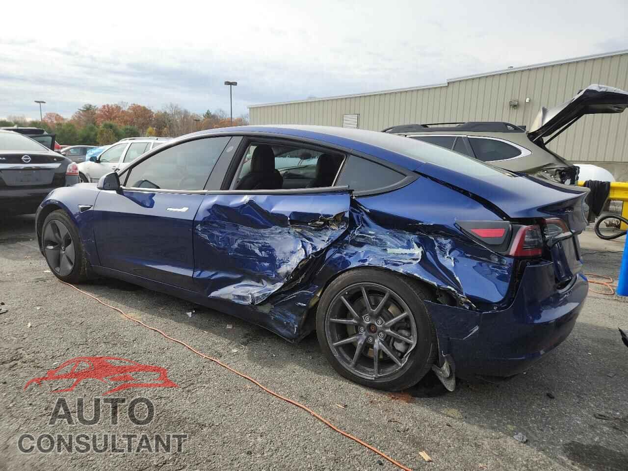 TESLA MODEL 3 2019 - 5YJ3E1EB2KF464992