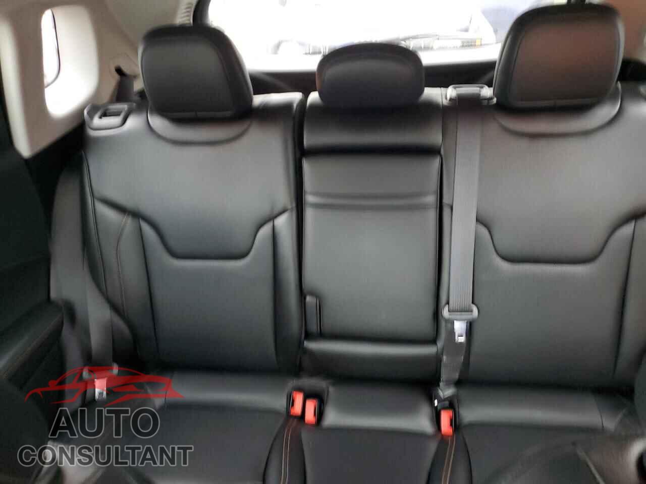 JEEP COMPASS 2019 - 3C4NJDCB5KT812973