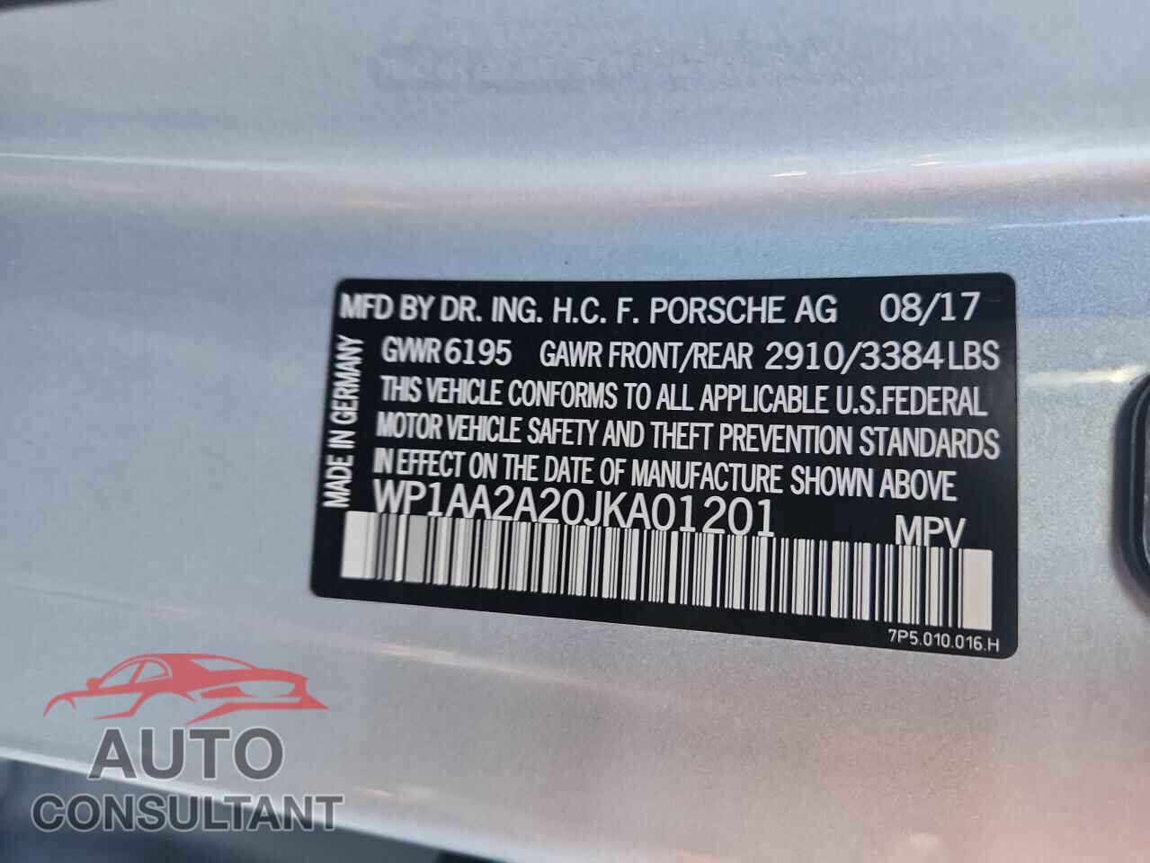 PORSCHE CAYENNE 2018 - WP1AA2A20JKA01201