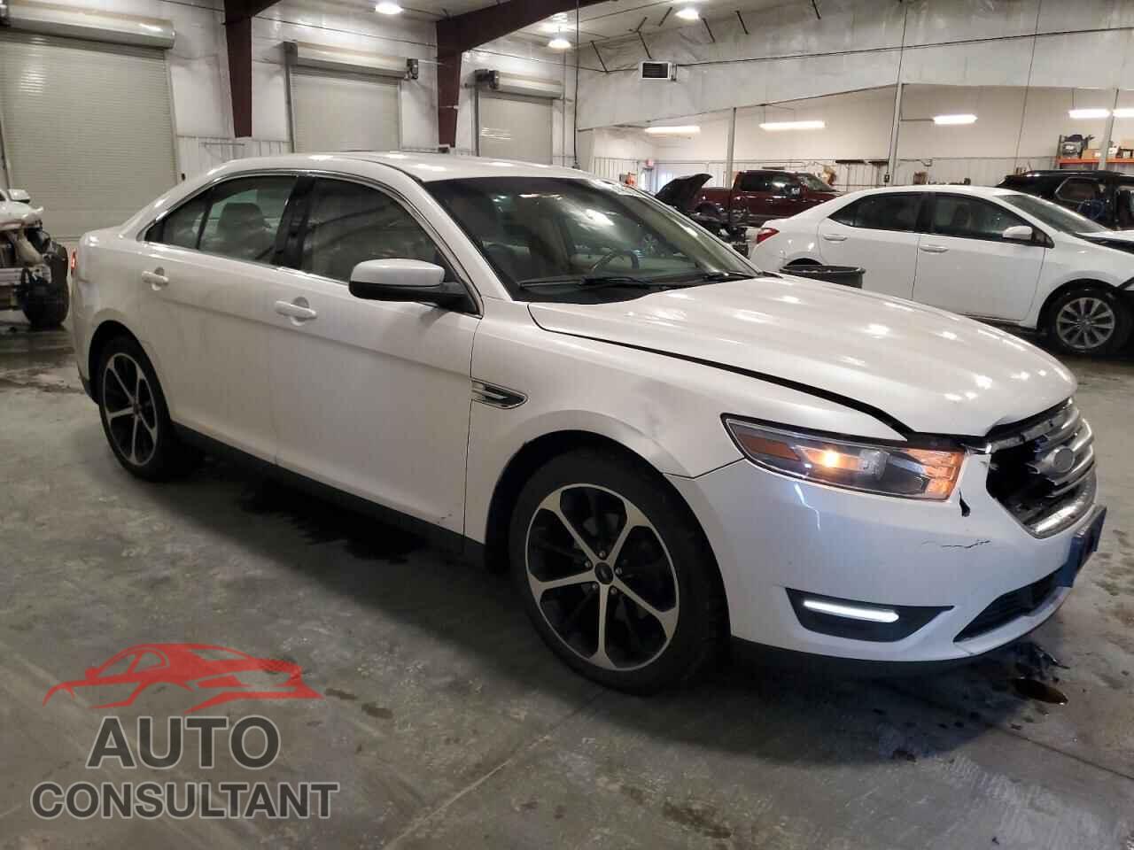 FORD TAURUS 2014 - 1FAHP2H81EG137876