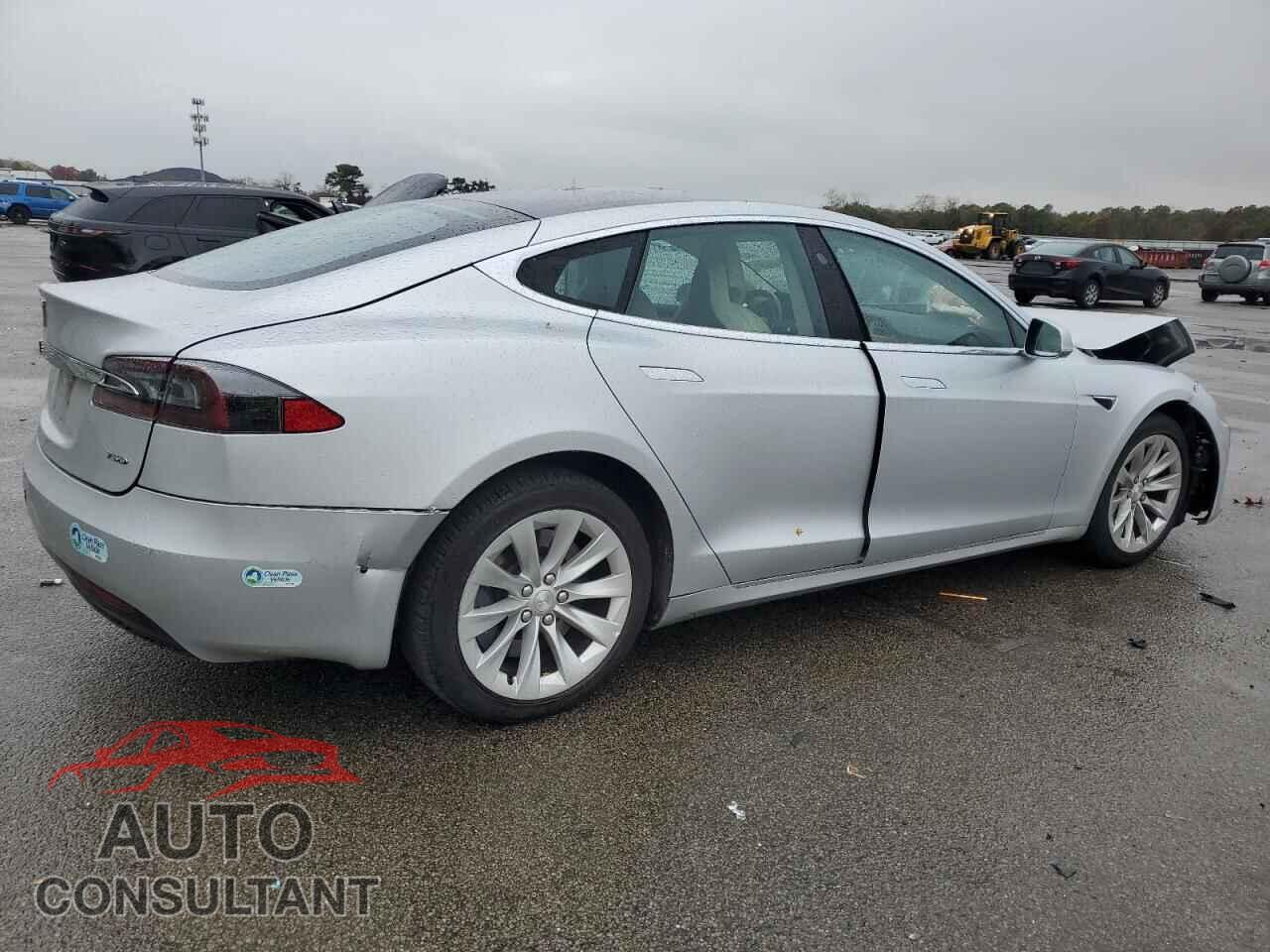 TESLA MODEL S 2018 - 5YJSA1E28JF265631