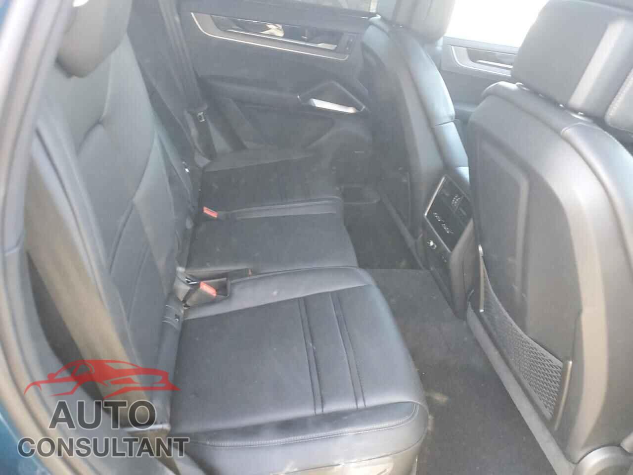PORSCHE CAYENNE 2024 - WP1AE2AY3RDA29454