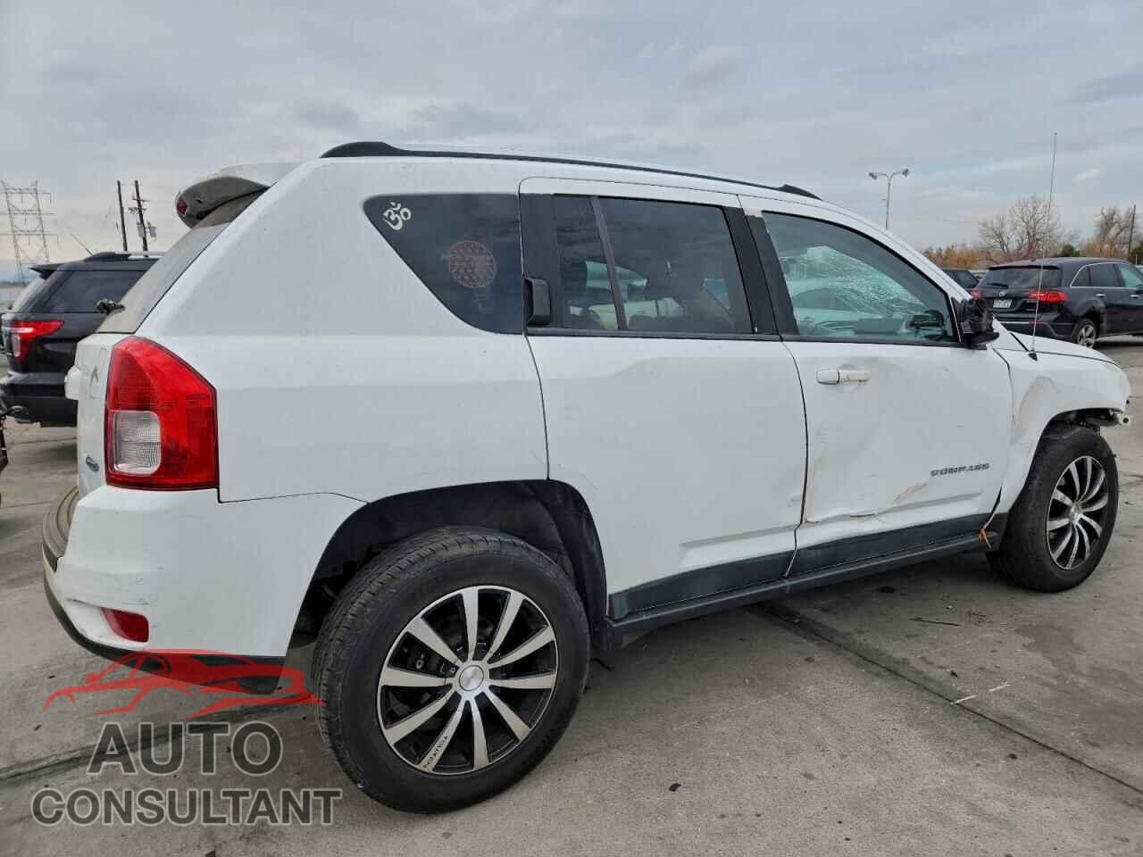 JEEP COMPASS 2011 - 1J4NF1FB4BD197571