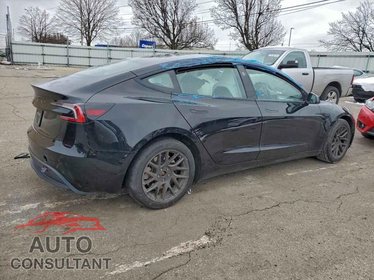 TESLA MODEL 3 2024 - 5YJ3E1EA7RF870025