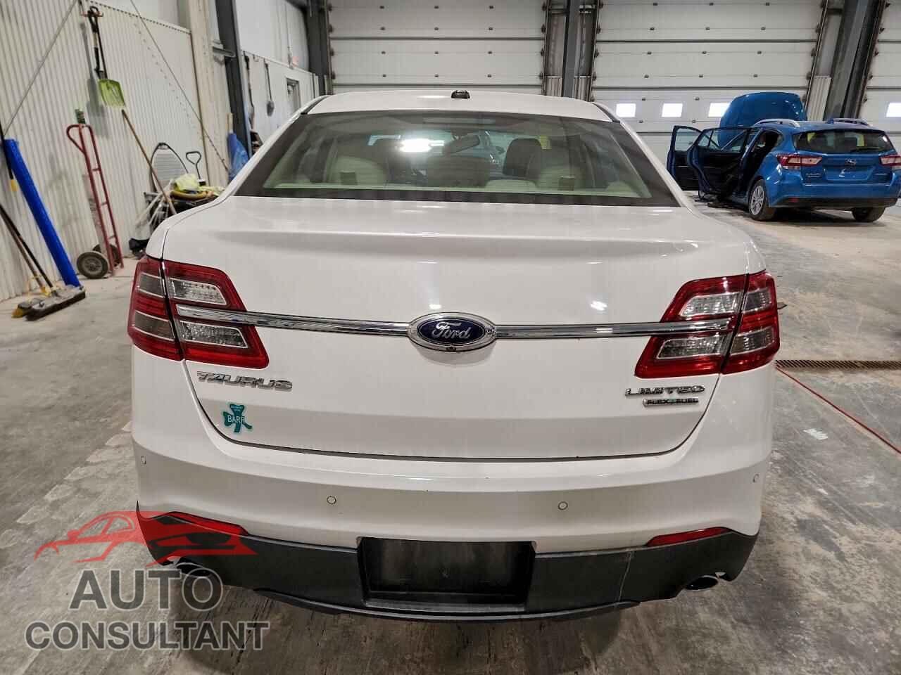 FORD TAURUS 2013 - 1FAHP2F82DG208598
