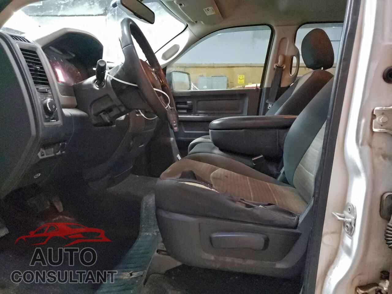 DODGE RAM 1500 2012 - 1C6RD7FT4CS179696