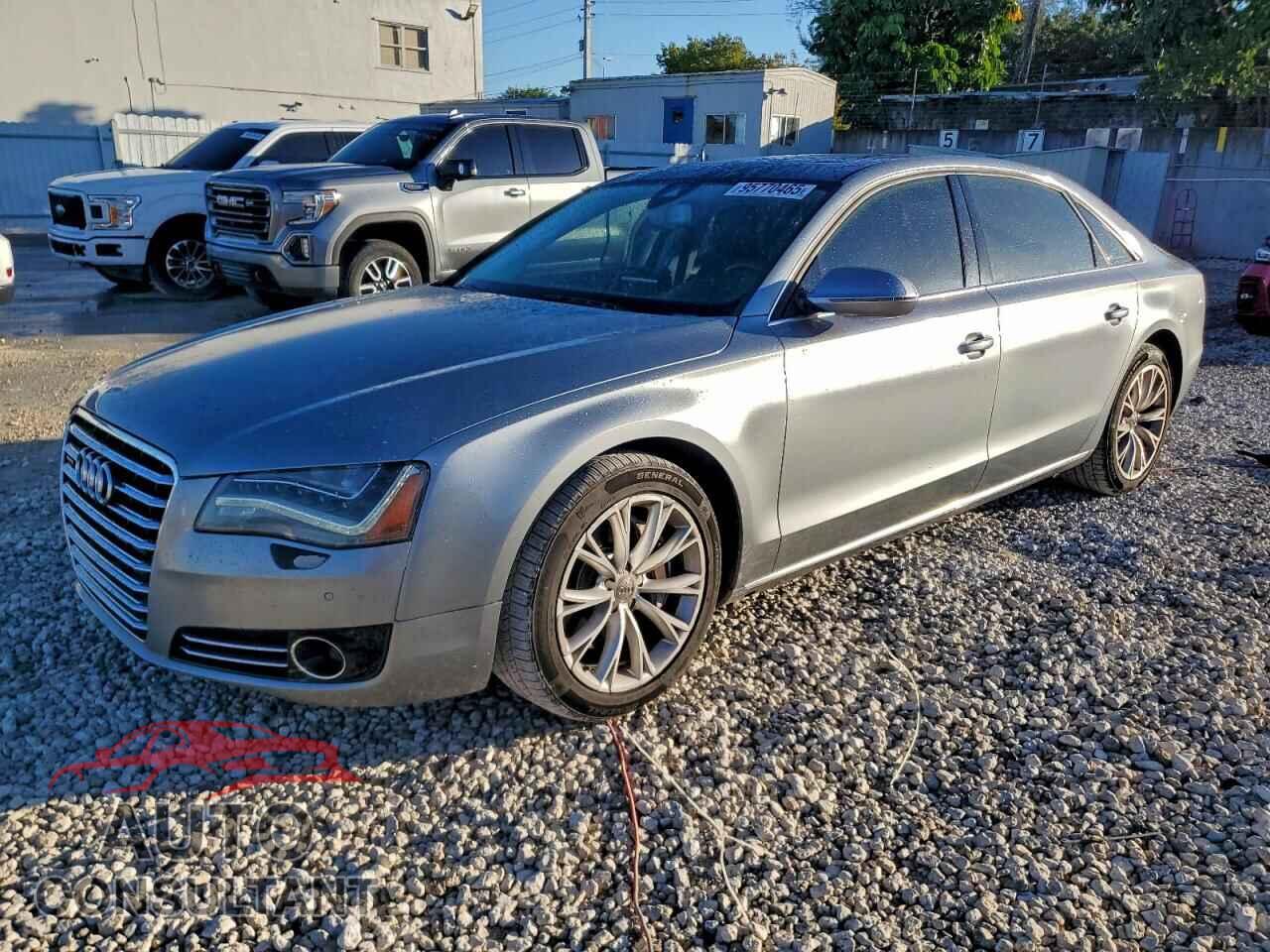 AUDI A8 2013 - WAURGAFD1DN007094