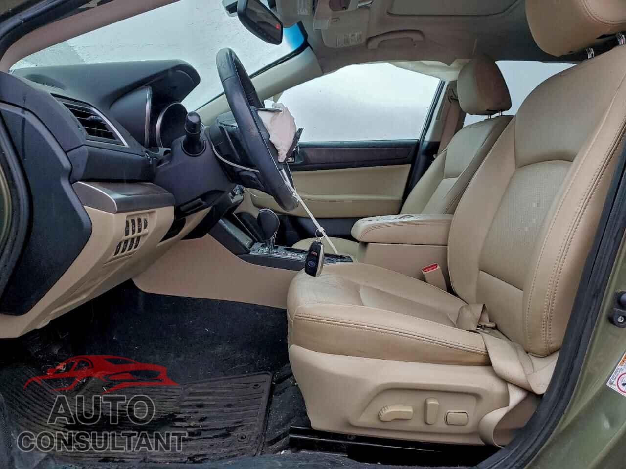 SUBARU OUTBACK 2015 - 4S4BSANC1F3352910