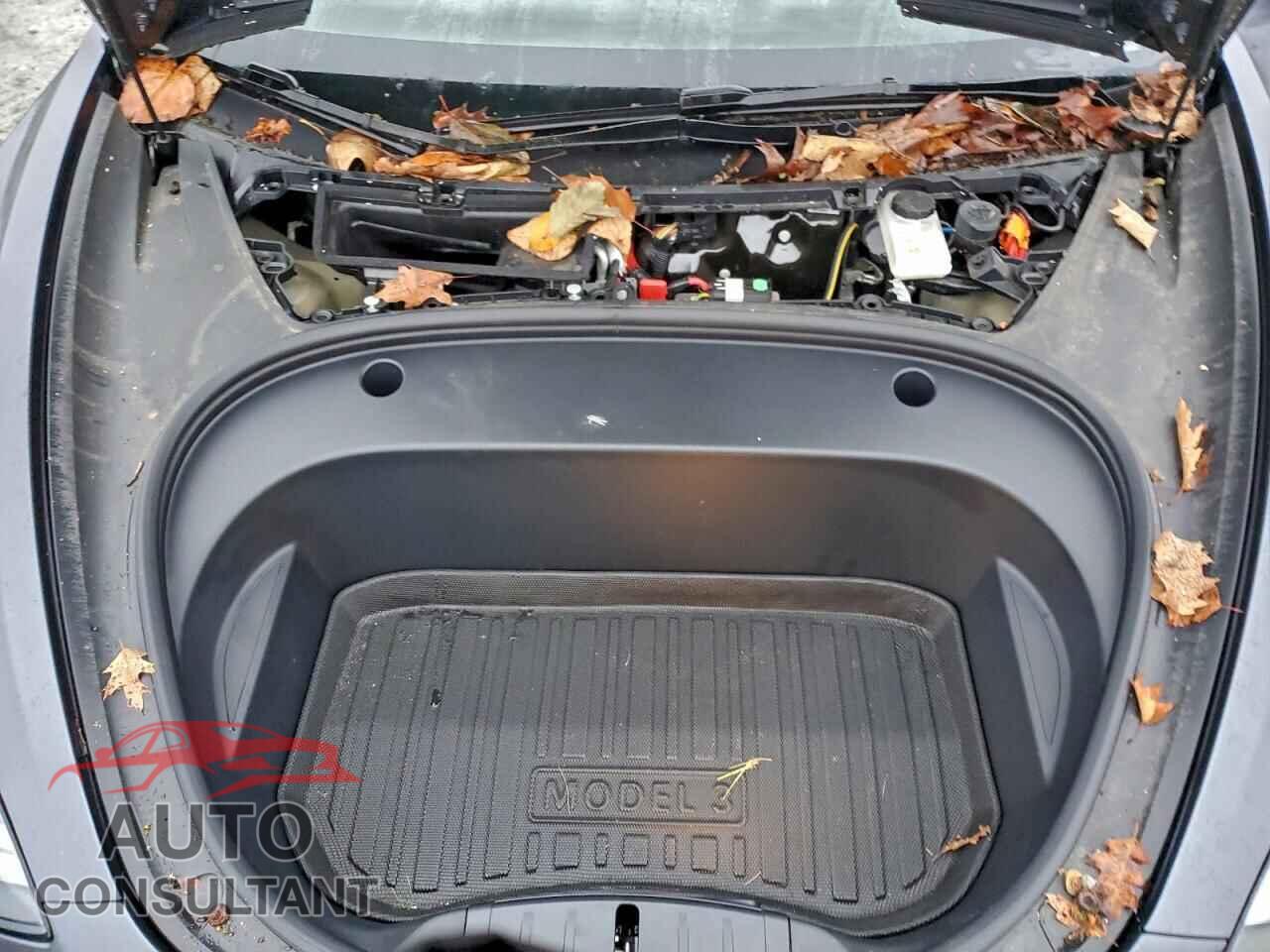 TESLA MODEL 3 2023 - 5YJ3E1EA8PF608852