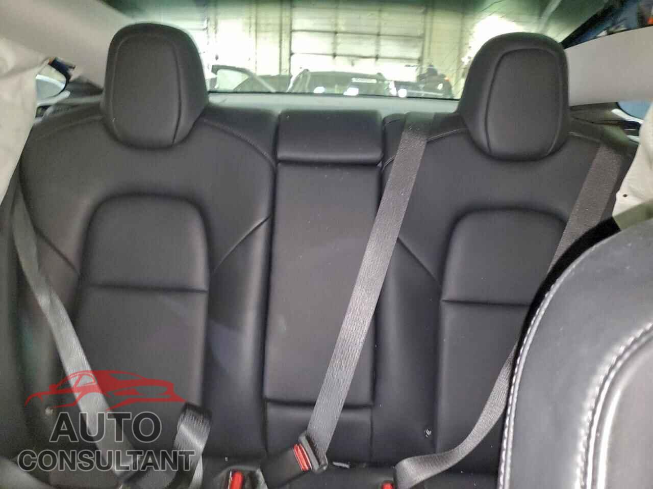 TESLA MODEL 3 2018 - 5YJ3E1EA1JF020962