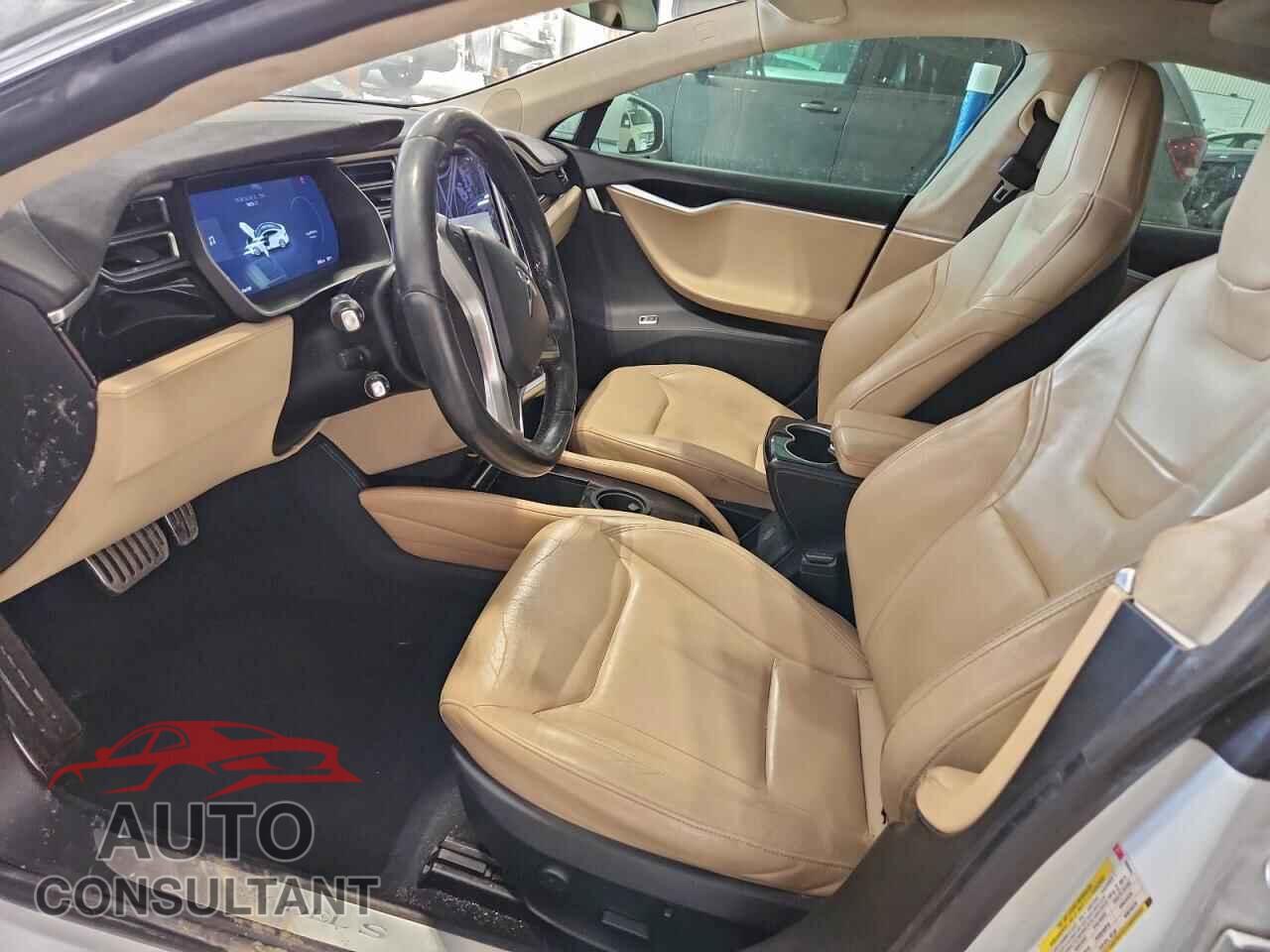 TESLA MODEL S 2015 - 5YJSA1E25FF108856