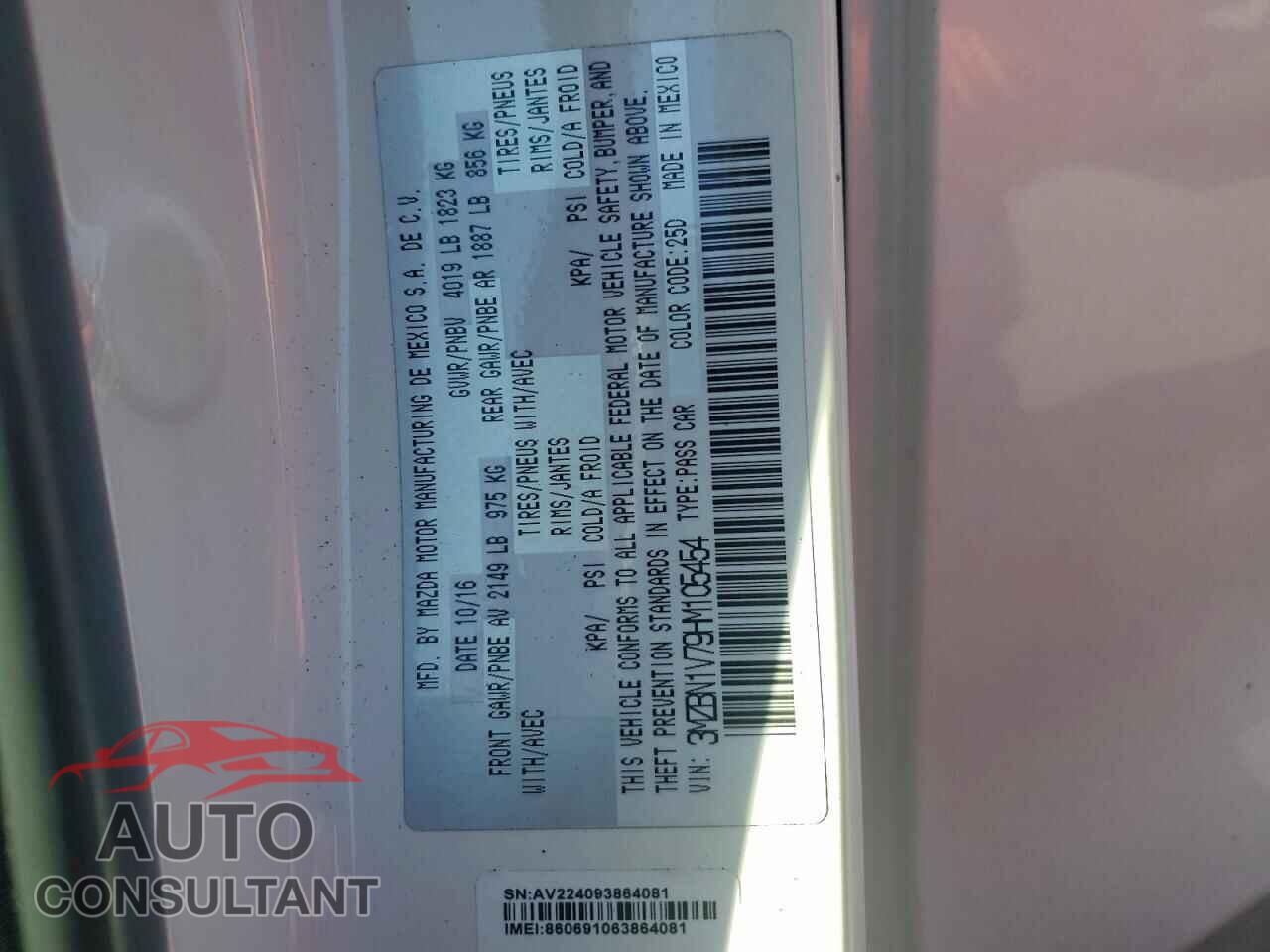 MAZDA 3 2017 - 3MZBN1V79HM105454