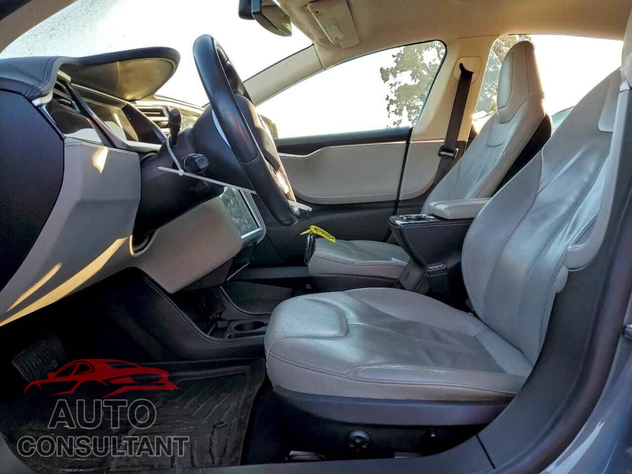 TESLA MODEL S 2013 - 5YJSA1CG9DFP23499