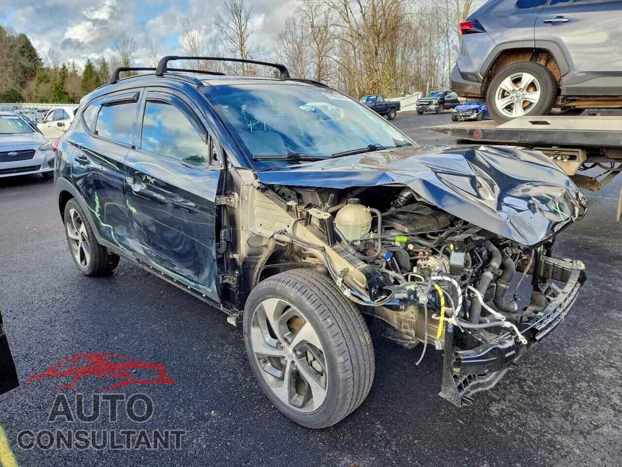 HYUNDAI TUCSON 2018 - KM8J3CA2XJU704841