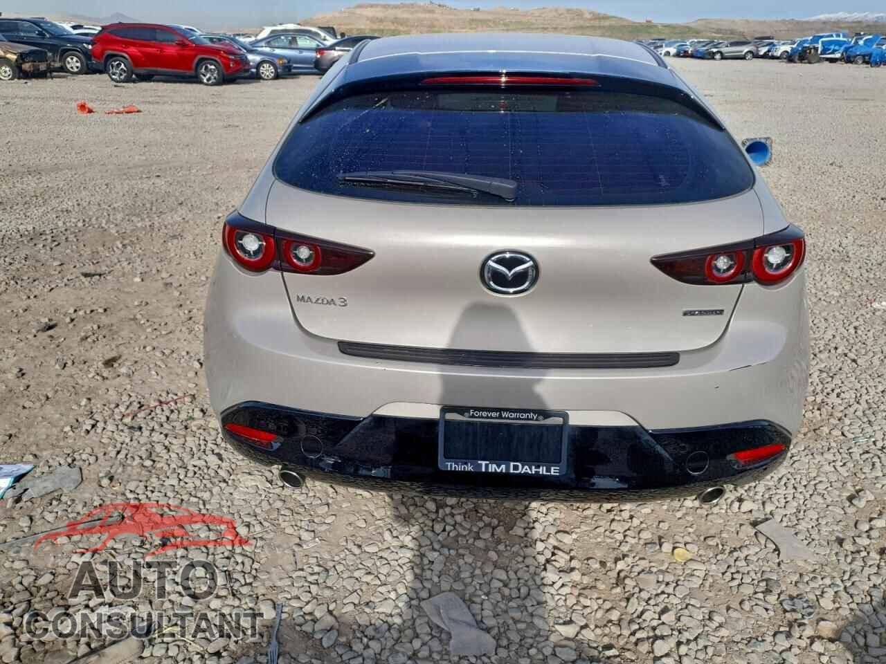 MAZDA 3 SELECT S 2025 - JM1BPAKM1S1756492