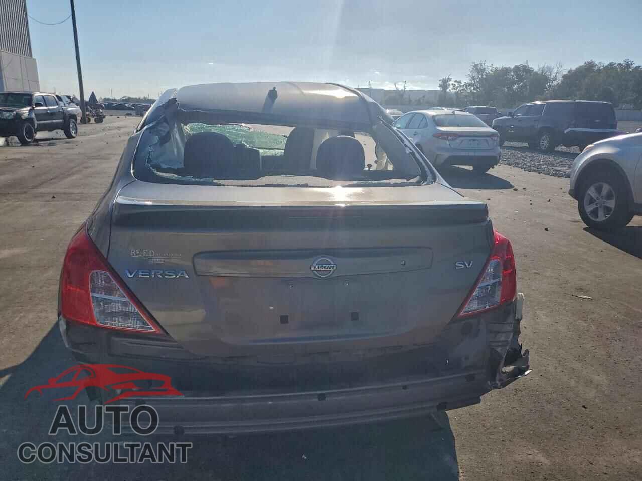 NISSAN VERSA 2017 - 3N1CN7AP1HK464506