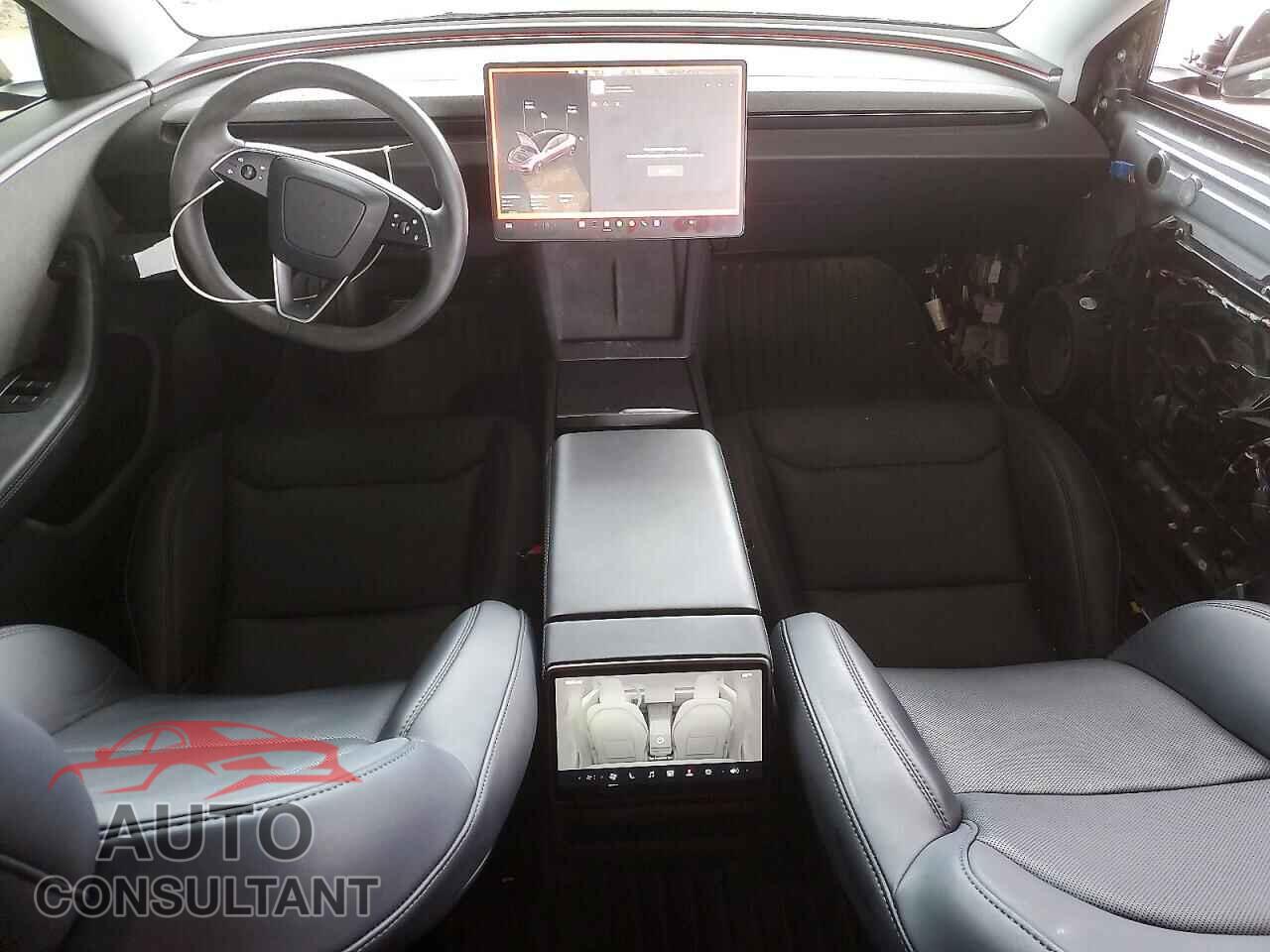TESLA MODEL 3 2024 - 5YJ3E1EA8RF771052