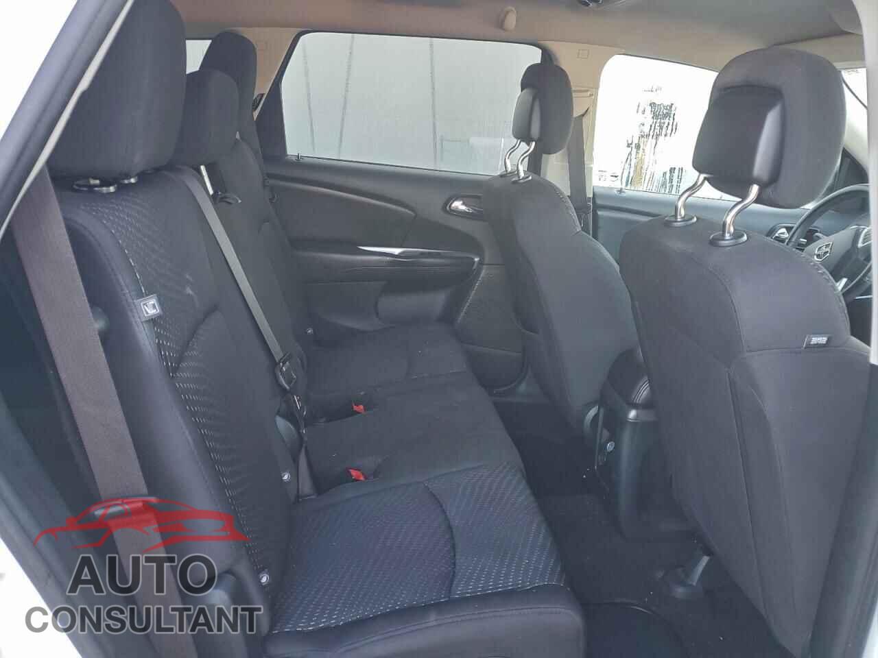 DODGE JOURNEY 2017 - 3C4PDCAB5HT551303