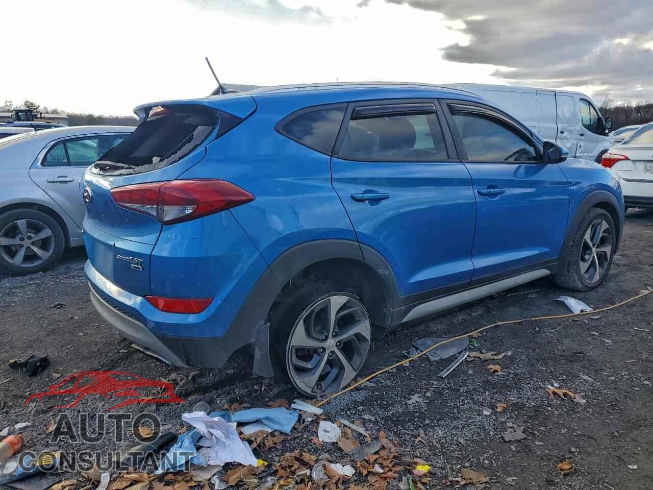 HYUNDAI TUCSON 2017 - KM8J3CA28HU416553