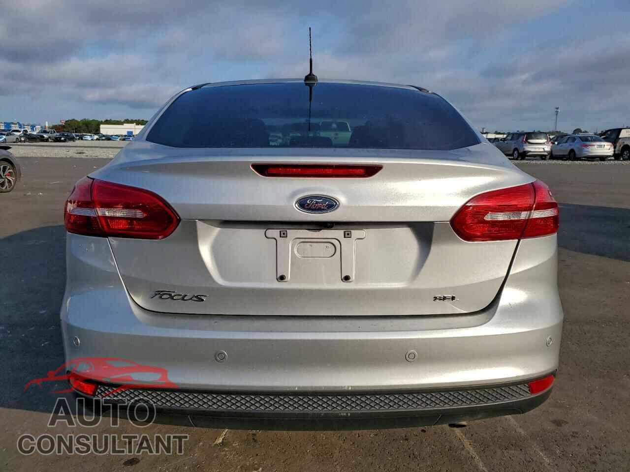 FORD FOCUS 2017 - 1FADP3H2XHL337909