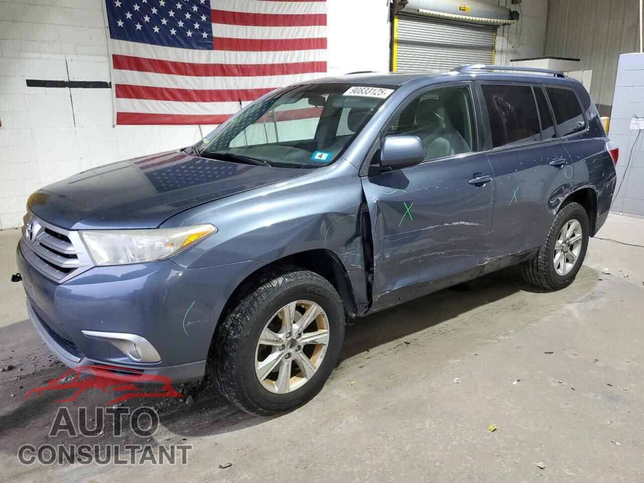 TOYOTA HIGHLANDER 2012 - 5TDBK3EH0CS134530
