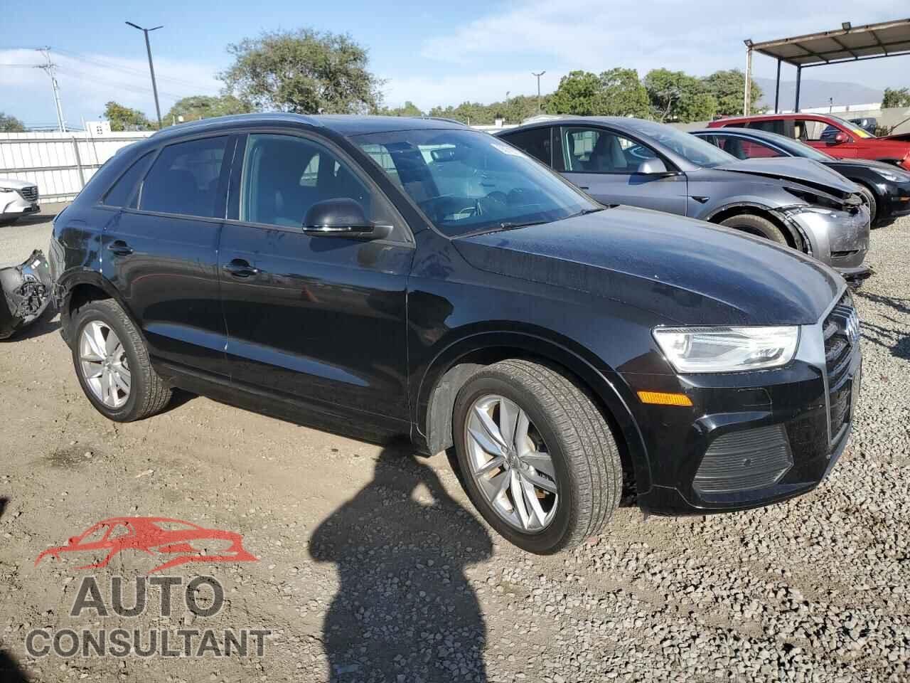 AUDI Q3 2017 - WA1ECCFS7HR005804