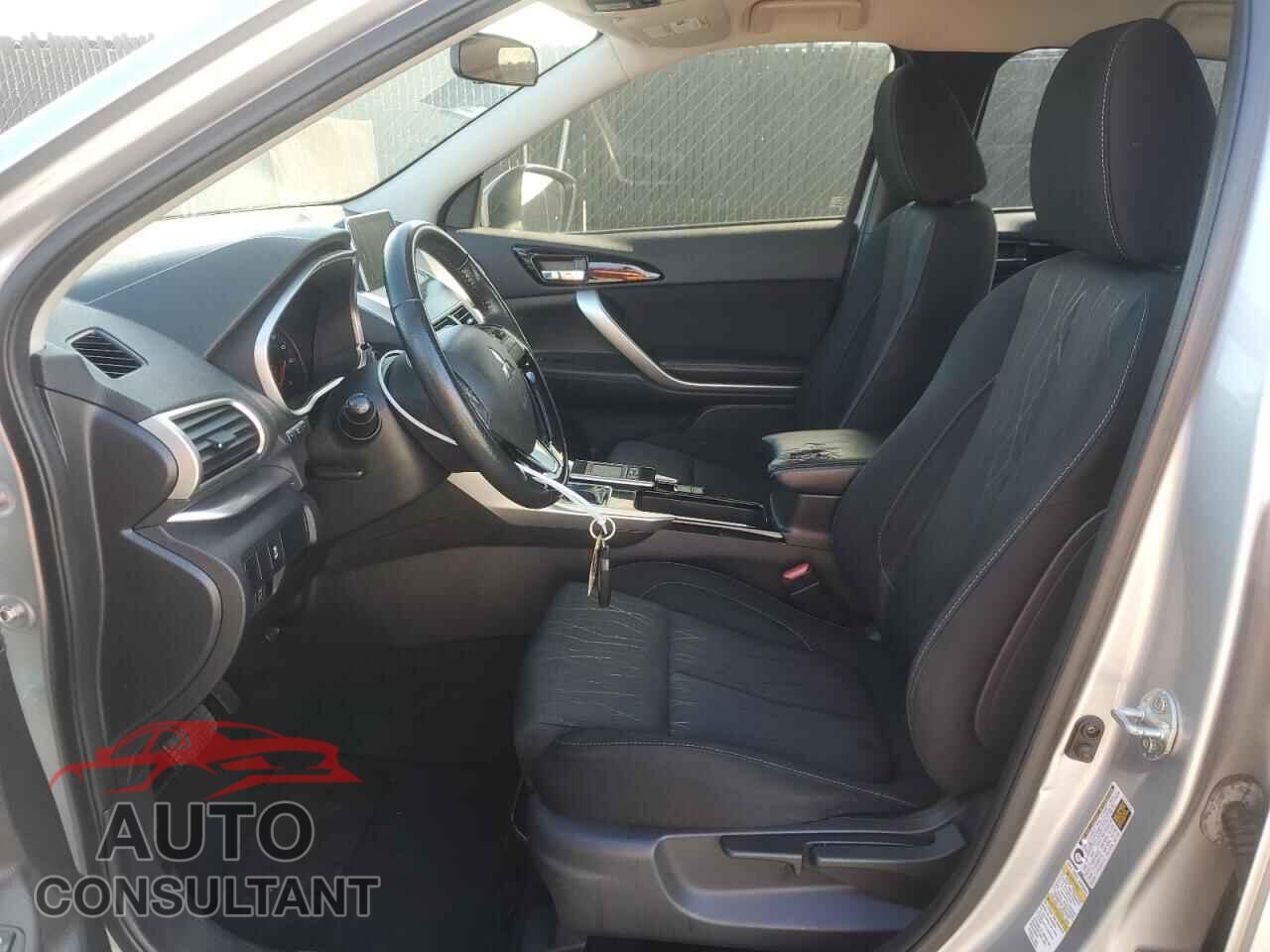 MITSUBISHI ECLIPSE 2018 - JA4AT5AA9JZ043873