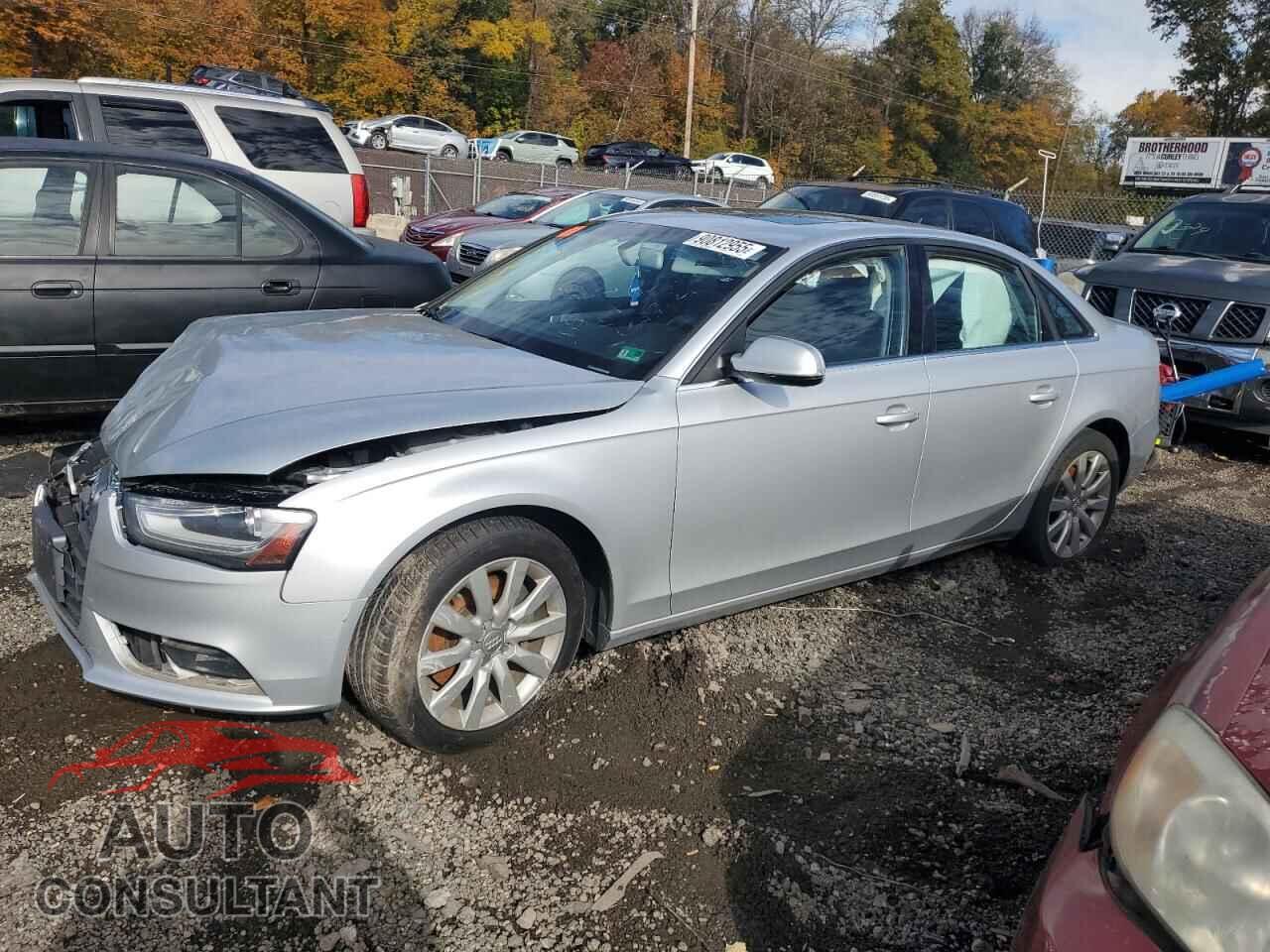 AUDI A4 2013 - WAUAFAFL5DN024326